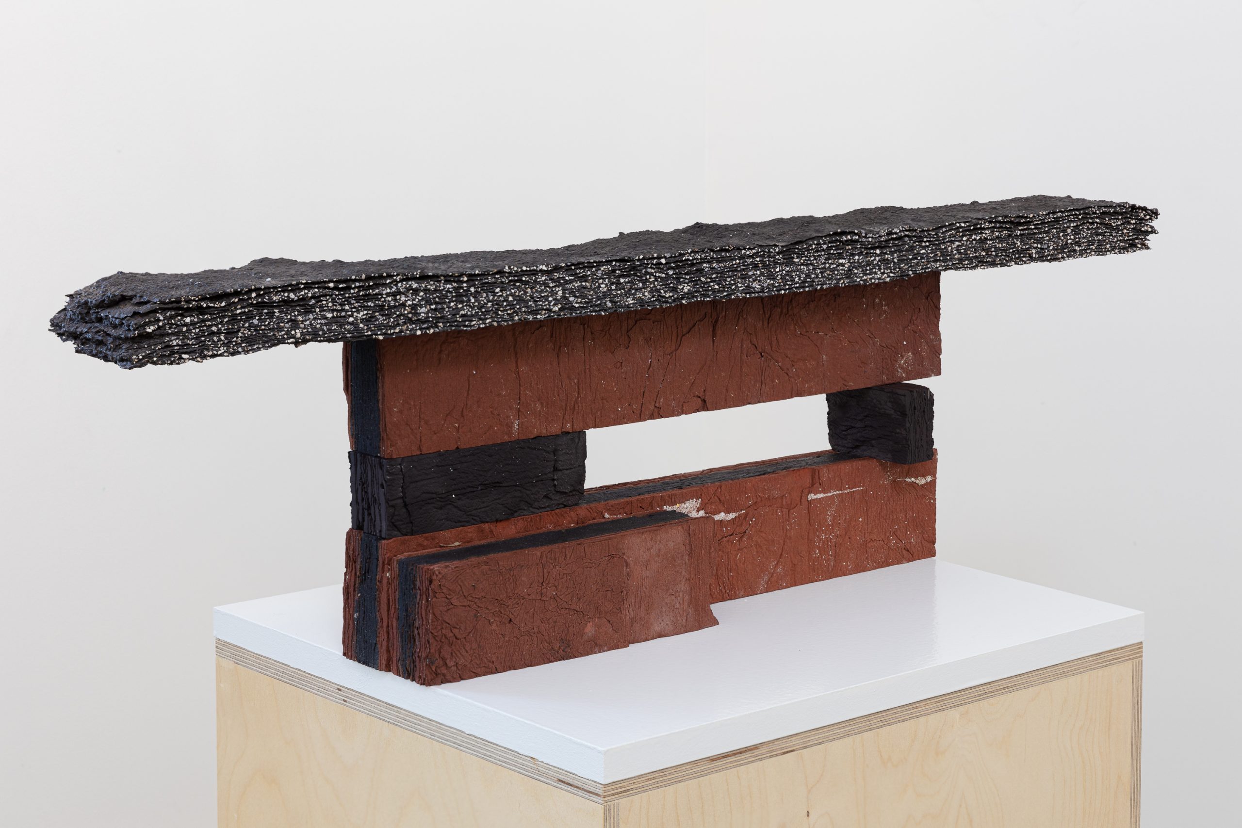 Measures of the void Berenice Hernandez